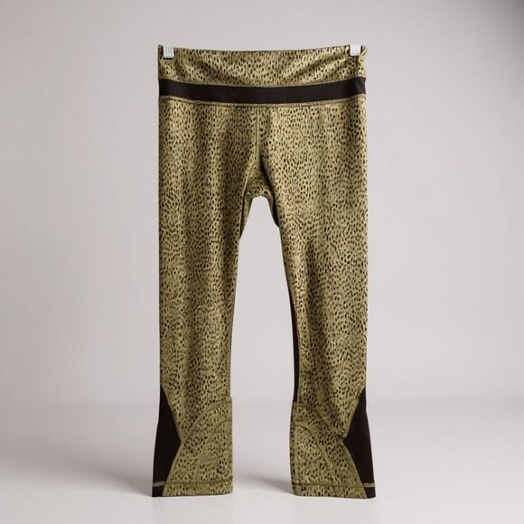 🖤💚 Lululemon Pace Rival Crop Leggings Sz 4 • Green Black Spotted ✨ - Picture 2 of 5